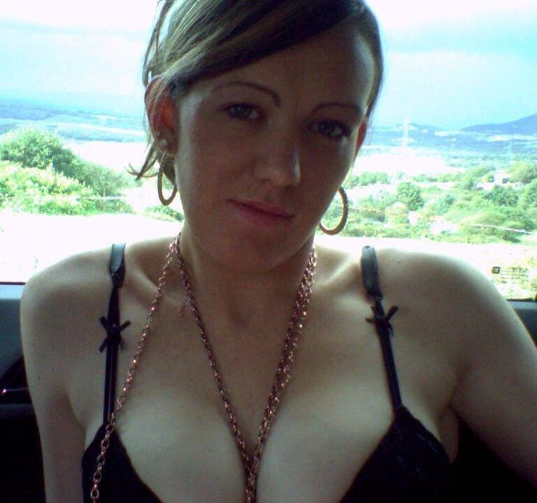 Tania198 sucht Kuschelsex – Finde Flirts in Plauen