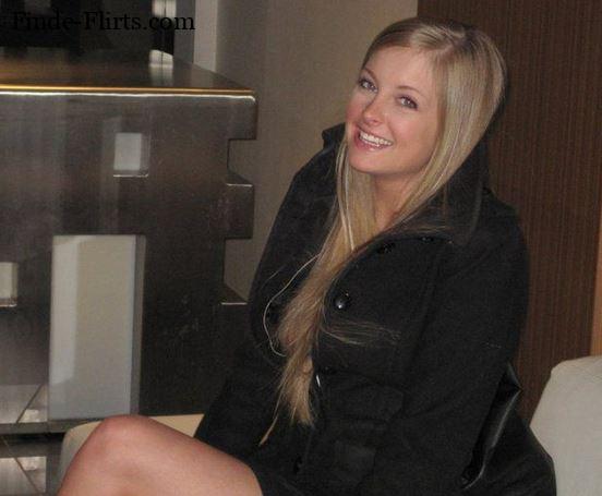 daphne-kiss sucht spontane Sexkontakte in Köln 